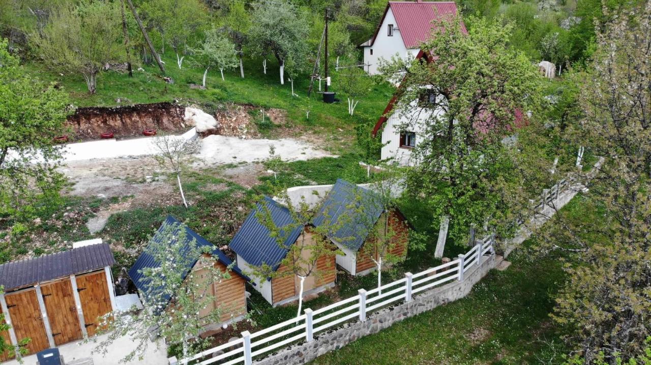Ethno Cottage Momo Tepca Жабляк Екстер'єр фото