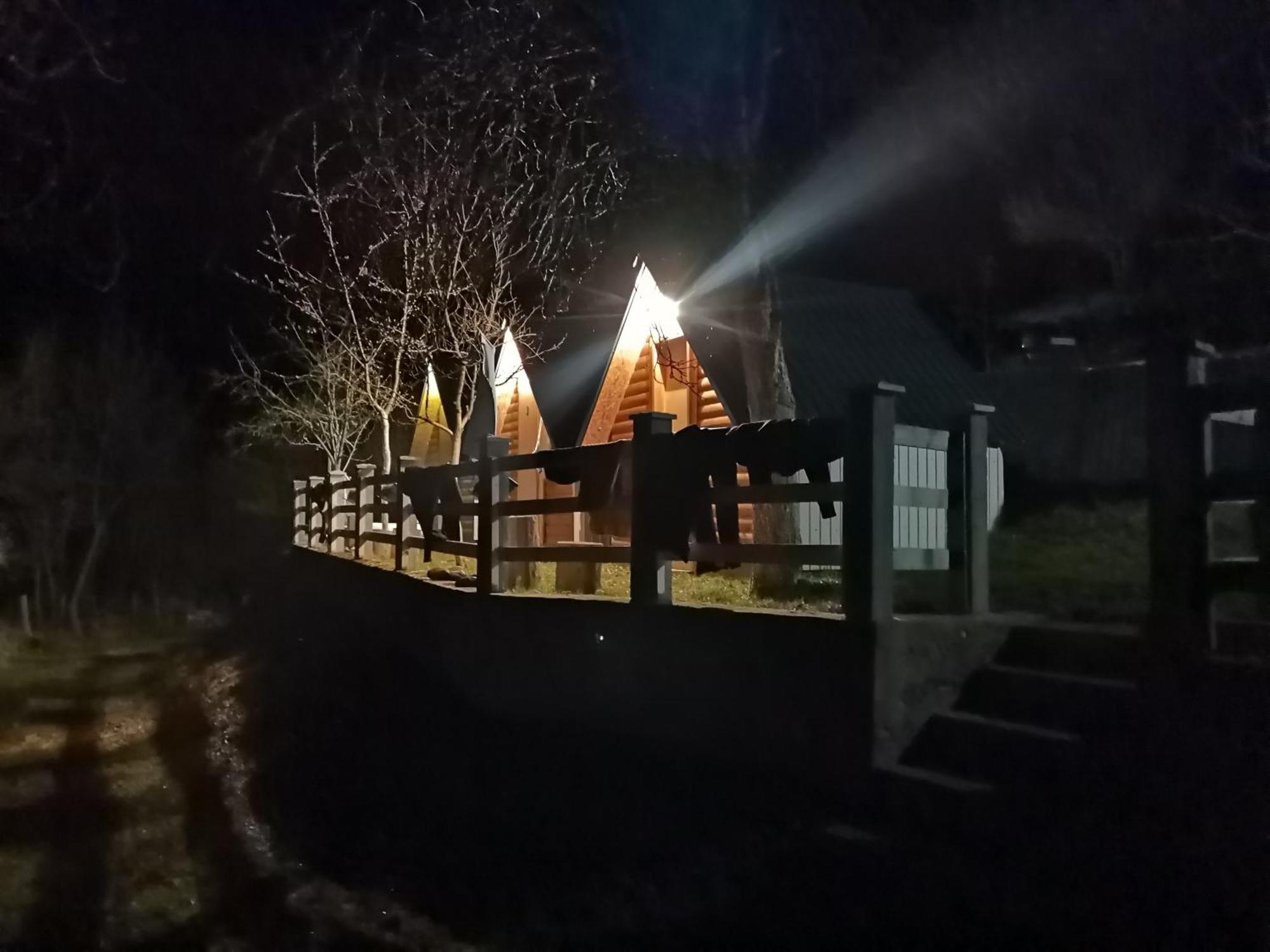 Ethno Cottage Momo Tepca Жабляк Номер фото