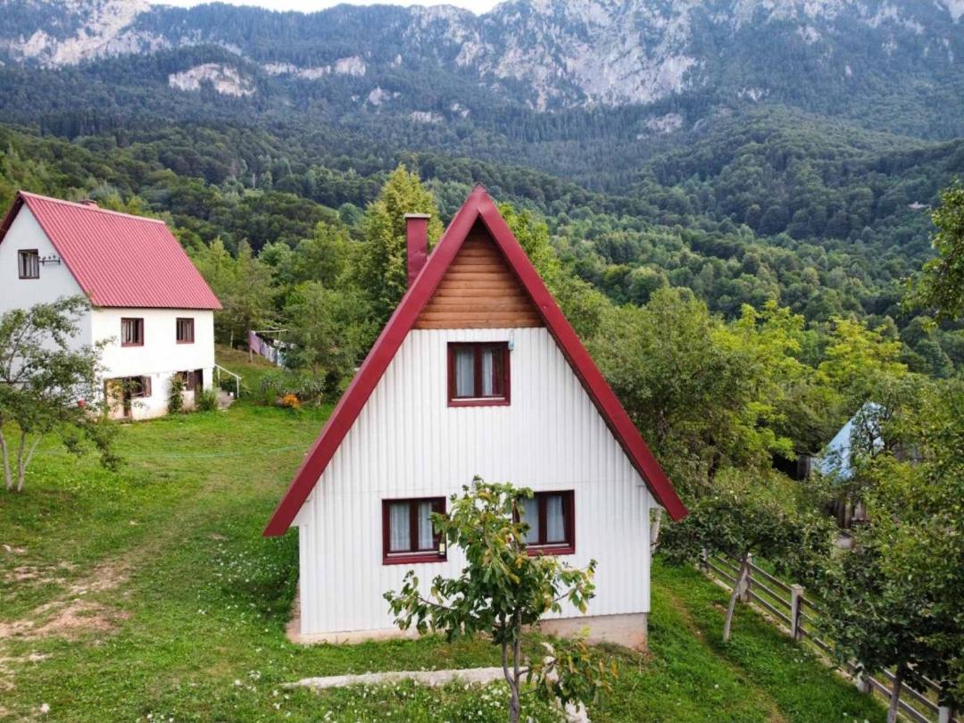 Ethno Cottage Momo Tepca Жабляк Екстер'єр фото